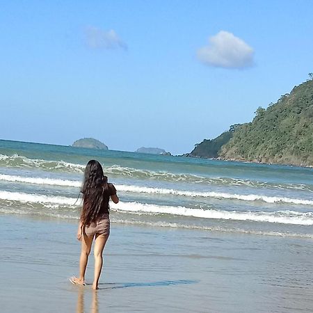 Bucana Beachfront Guesthouse El Nido Buitenkant foto