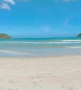 Bucana Beachfront Guesthouse El Nido Buitenkant foto
