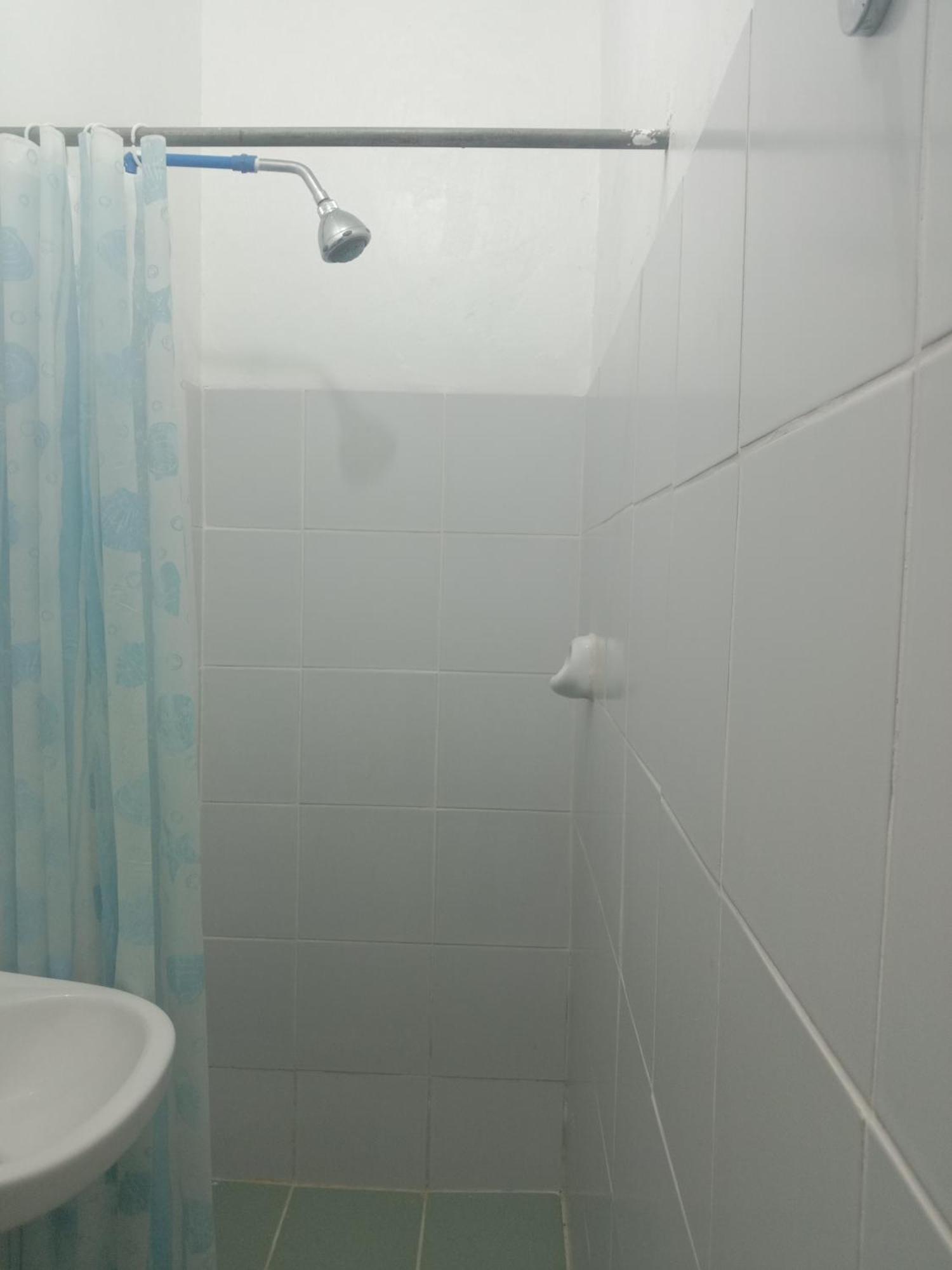 Bucana Beachfront Guesthouse El Nido Kamer foto