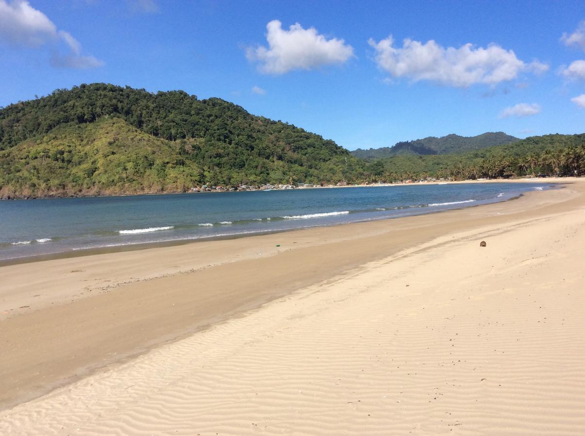Bucana Beachfront Guesthouse El Nido Buitenkant foto